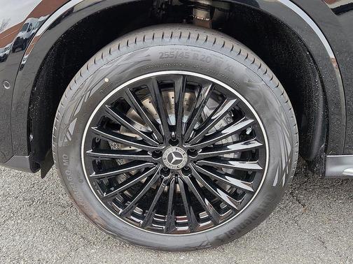 2026 Mercedes-Benz GLC 300 Base 4MATIC