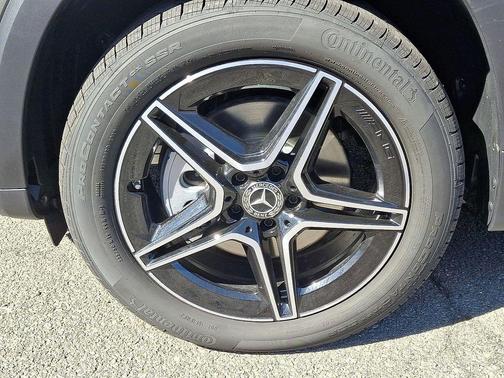 Metallic 2026 Mercedes-Benz GLB 250 Base 4MATIC