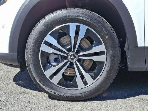 2025 Mercedes-Benz GLB 250 Base 4MATIC
