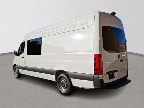 2026 Mercedes-Benz Sprinter 2500 High Roof