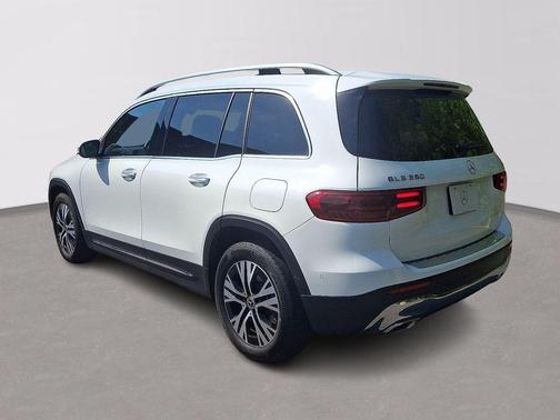 2024 Mercedes-Benz GLB 250 Base 4MATIC