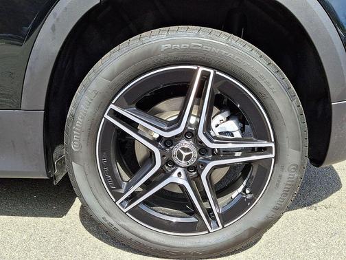 Midnight Black 2026 Mercedes-Benz GLB 250 Base 4MATIC