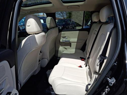 Midnight Black 2026 Mercedes-Benz GLB 250 Base 4MATIC