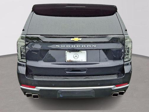 Ash 2025 Chevrolet Suburban High Country