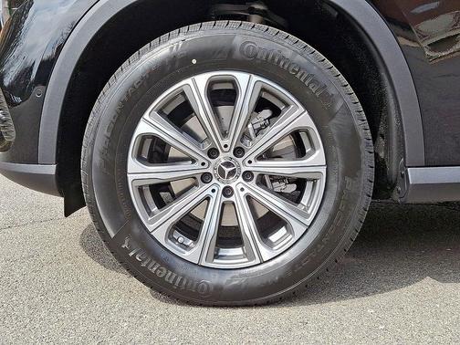 2025 Mercedes-Benz GLC 300 Base 4MATIC