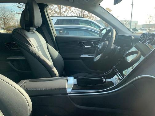 2026 Mercedes-Benz GLC 300 Base 4MATIC