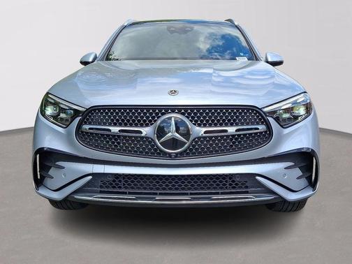 Silver Metallic 2023 Mercedes-Benz GLC 300 Base 4MATIC