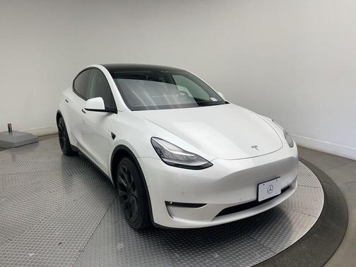White 2021 Tesla Model Y Long Range