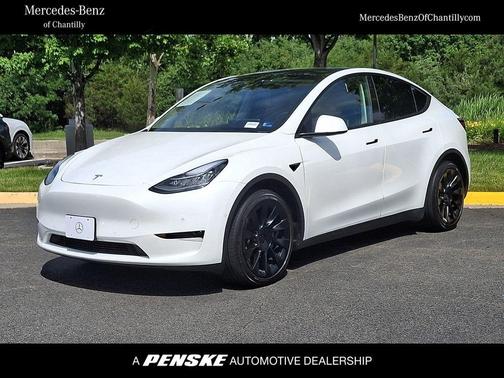 White 2021 Tesla Model Y Long Range