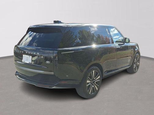 2023 Land Rover Range Rover P400 SE