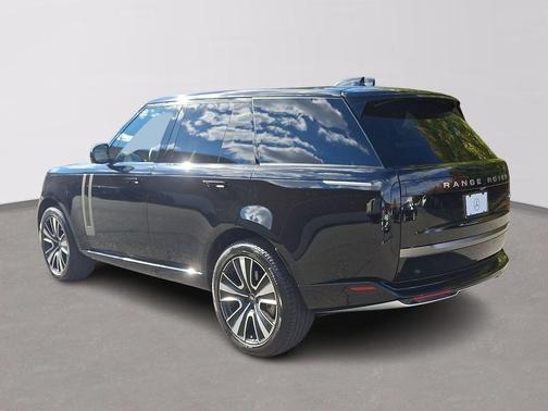 2023 Land Rover Range Rover P400 SE