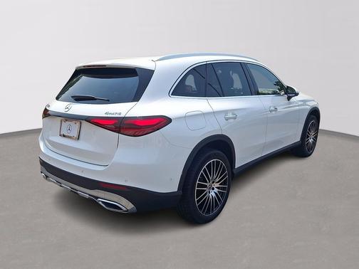 White 2026 Mercedes-Benz GLC 300 Base 4MATIC