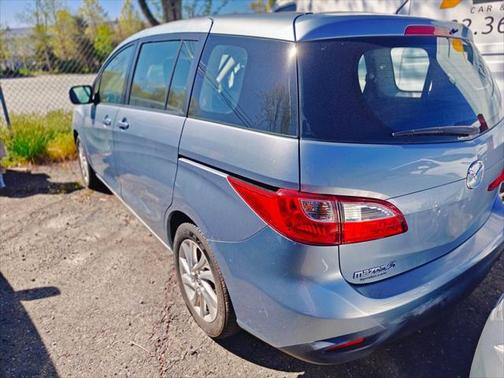 2013 Mazda Mazda5 Sport