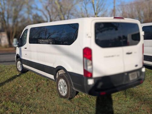 2022 Ford Transit-350 XLT