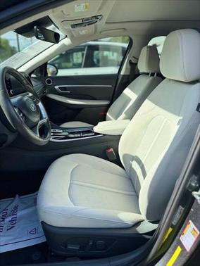 2022 Hyundai SONATA SEL
