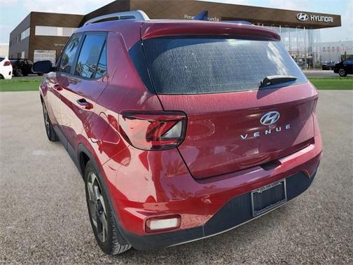 2022 Hyundai VENUE Limited