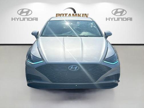 Shimmering Silver Pearl 2021 Hyundai SONATA SEL