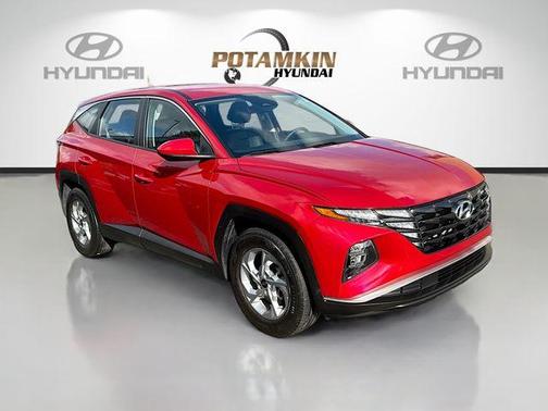 2023 Hyundai TUCSON SE