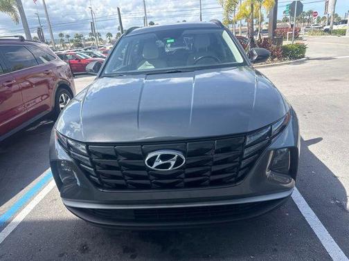 Amazon Gray 2023 Hyundai TUCSON SEL