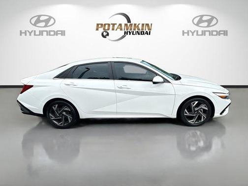 White 2024 Hyundai ELANTRA SEL