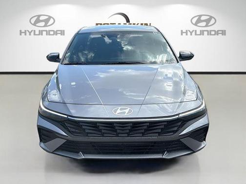 Metal 2026 Hyundai ELANTRA SEL Sport