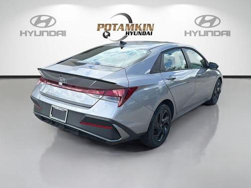 Metal 2026 Hyundai ELANTRA SEL Sport