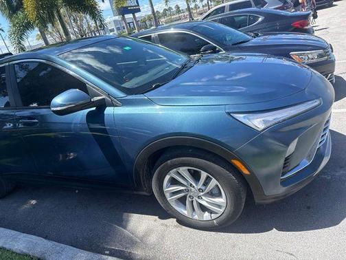 Ocean Blue Metallic 2024 Buick Envista Preferred