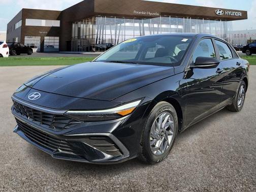 2024 Hyundai ELANTRA SEL