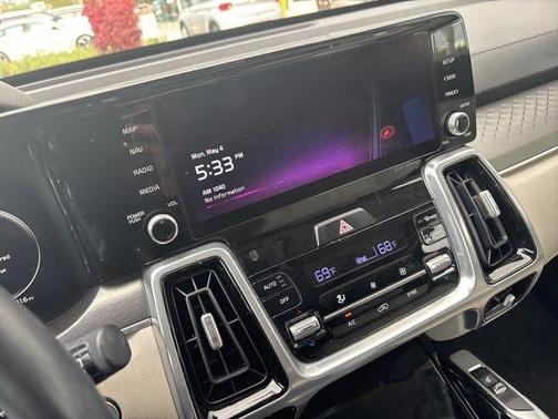 Gravity Gray 2023 Kia Sorento SX