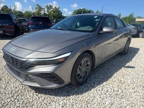 Metal 2024 Hyundai ELANTRA SEL
