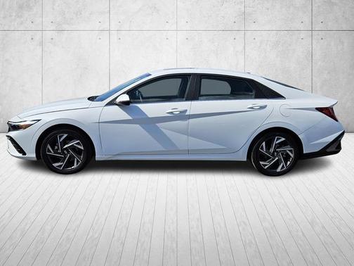 2024 Hyundai ELANTRA HEV Limited