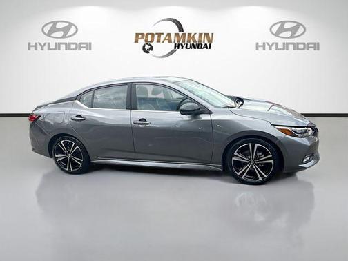 Gun Metallic 2023 Nissan Sentra SR