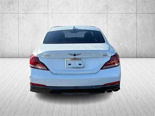 2020 Genesis G70 2.0T