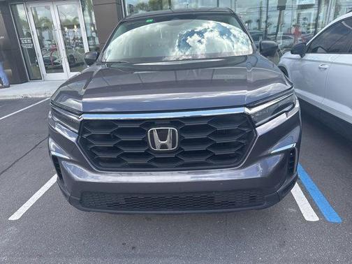2023 Honda Pilot LX