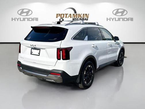 Glacial White Pearl 2025 Kia Sorento S