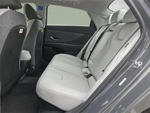 2025 Hyundai ELANTRA HEV Limited