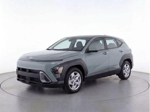 Mirage 2025 Hyundai KONA SE