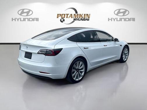 Pearl White Multi 2020 Tesla Model 3