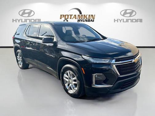 2023 Chevrolet Traverse LS