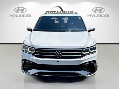 2022 Volkswagen Tiguan 2.0T SEL R-Line