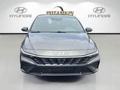 Amazon Gray 2025 Hyundai ELANTRA SEL Sport