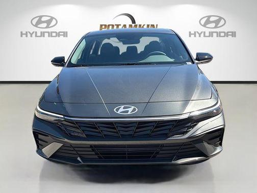 Amazon Gray 2026 Hyundai ELANTRA SEL Sport