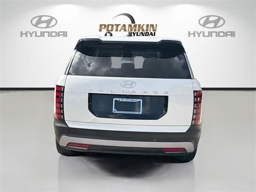 2026 Hyundai PALISADE SE