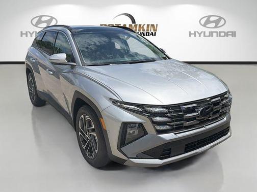 Shimmering Silver 2026 Hyundai TUCSON Limited