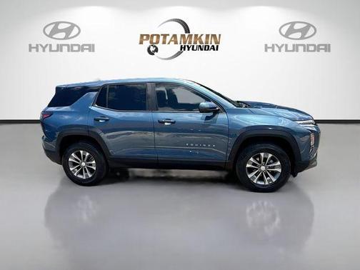 Lakeshore Blue Metallic 2025 Chevrolet Equinox LT
