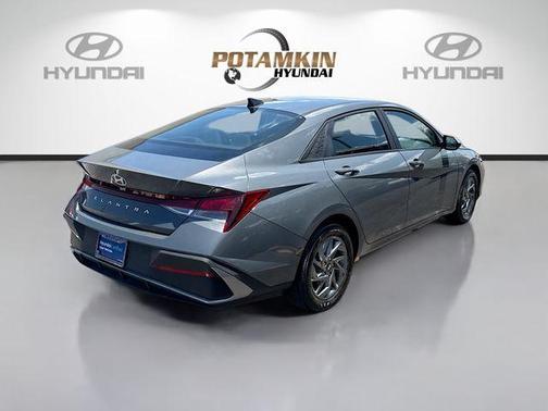 Gray 2024 Hyundai ELANTRA SEL