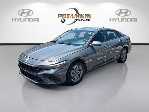 Gray 2024 Hyundai ELANTRA SEL