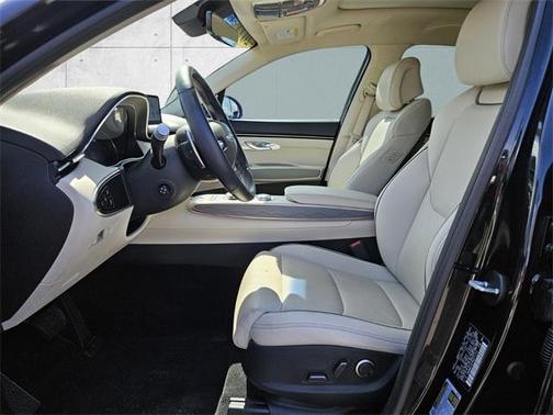 2022 Genesis GV70 2.5T