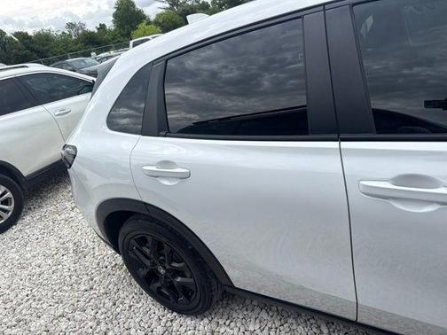 Platinum White Pearl 2025 Honda HR-V Sport
