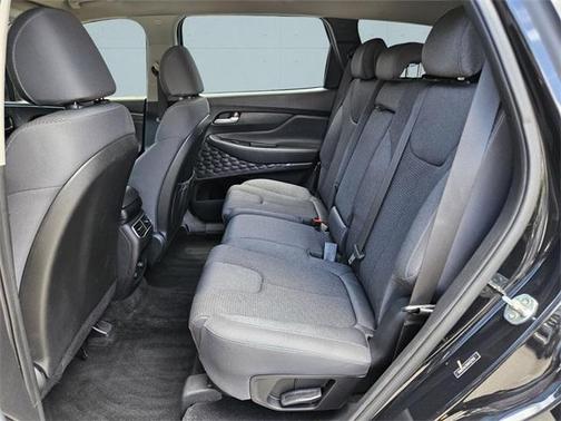 2021 Hyundai SANTA FE SE